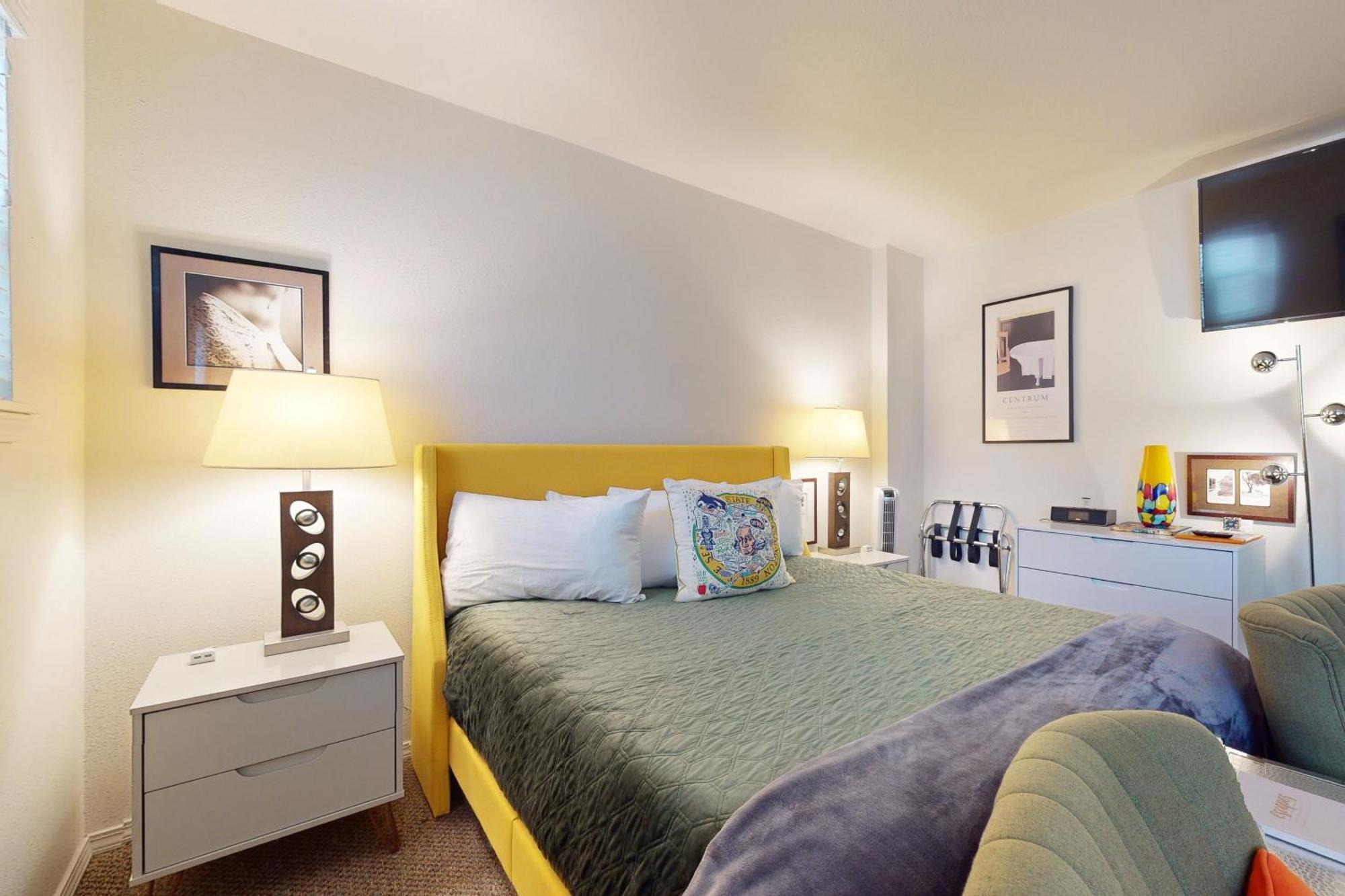 The Washington Hotel, Port Townsend, Suite 4 Room photo